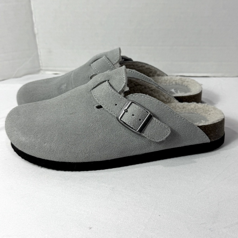 White Mountain Gray Suede Leather Clogs Style Bari Size 6